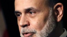 Бернанке иска от регулаторите да ограничат сенчестото банкиране