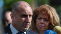 Радев ще връчи първия проучвателен мандат на 15 май 