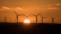 САЩ подновяват работата по голям проект за офшорен парк