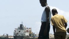 Когато петролът е толкова евтин, че дори пиратите не го искат