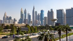 След години на силен ръст цените на имотите в Дубай вероятно ще спаднат двуцифрено