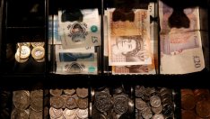 Отлагането на Brexit ще коства по 1 млрд. паунда месечно на Великобритания