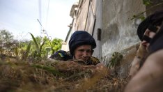 Украйна атакува руски линии, докато контраофанзивата набира скорост