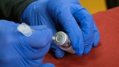 Страните от ЕС искат предоговаряне на споразуменията за COVID ваксините