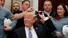 Тръмп подписа указа за митата за стоманата и алуминия