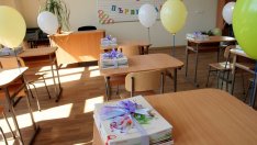 МОН прави опит да намали претоварването на учениците с домашни и изпити