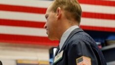 Nasdaq удари рекорд благодарение на Facebook и Netflix