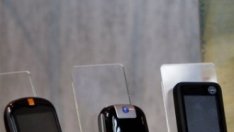 ЕК: Българските мобилни оператори все още предлагат твърде скъпа телефония