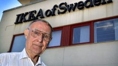 Ингвар, който събра холната секция в кашони