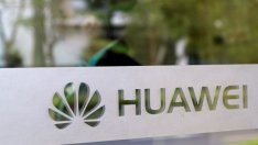 Търговската война не спря партньорството на Google и Huawei