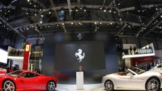 В Испания продават ментета на Ferrari и Aston Martin