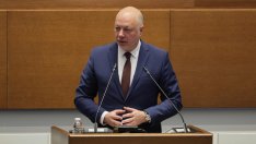 Пред шести вот на недоверие: Кабинетът "Желязков" няма да подава оставка