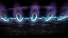 Предлагането превиши 3 пъти търсенето в първия търг на ЕС за средносрочни общи покупки на газ