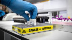 975 са потвърдените случаи на COVID-19 у нас