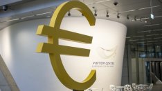 Само ЕЦБ може да спаси отново еврозоната