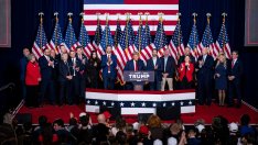 Тръмп спечели категорично в първия етап от първичните избори на републиканците в САЩ