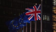 Бюксел и Лондон договориха движението на данни през Ламанша