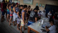 Бразилия е разтърсена от скандал с купуване на ваксини на завишени цени