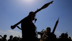 Моделът на скандинавската армия - от Швеция танкове, от Финландия - войници