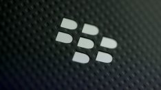 BlackBerry ще преразгледа стратегическите варианти за бизнеса си