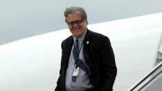 Главният стратег на Белия дом: САЩ са "в икономическа война" с Китай