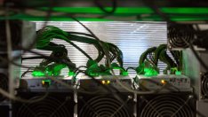 Биткойнът се изстреля над 22 хил. долара