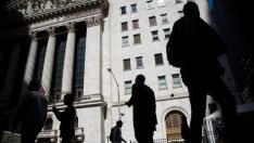 Дьо Гало: Поевтиняването на еврото заплашва усилията на ЕЦБ против инфлацията