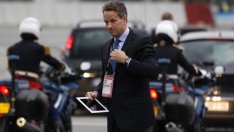 Британският премиер се сдобива с правителствено приложение за iPad 