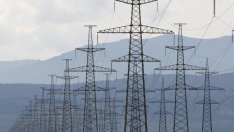 Ще се увеличи ли цената на тока за битовите потребители догодина