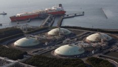 Япония инвестира 10 млрд. долара мащабна смяна на фокуса от петрол към втечнен газ