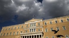 Кредиторите и Атина преговарят по третия преглед на спасителната програма