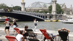 Франция трябва да изготви график за съкращаване на зависимостта от АЕЦ