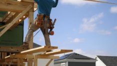 Търсенето на домове стимулира жилищното строителство в САЩ