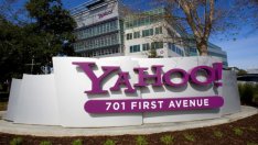 Yahoo отстъпи с 350 млн. долара по сделката с Verizon