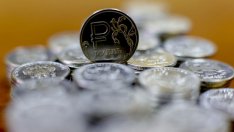 Инвазията в Украйна и санкциите изпразват хазната на Русия