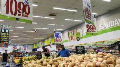 Ръстът в предлагането е довело до най-големия спад в цената на храните по света