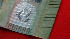 Защо законът за еврото създава опасения за институционален произвол?