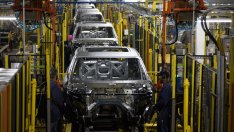 Автомобилната индустрия понася щети за 12 млрд. долара от търговската война на САЩ