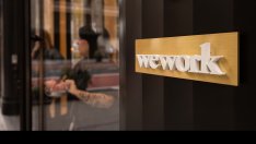 Бившият шеф на WeWork Адам Нойман е готов почти на всичко, за да си върне компанията