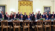 Тръмп отхвърли нови AI правила и заложи на доброволни одити след среща с лидери в сектора