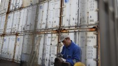 Промишлените предприятия планират свиване на инвестициите през 2016 г. с 4,2%