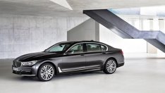 Дефектни въздушни възглавници препъват и флагмана на BMW