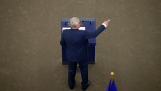 Юнкер: Еврото трябва да получи повече подкрепа като световна валута