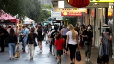 Ръстът на продажбите на дребно в Австралия надмина прогнозите на икономистите