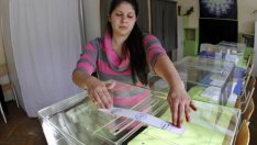 Валери Димитров: Трябва да се забрани на партиите да плащат на свързани лица