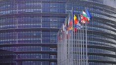 ЕС ще санкционира търговски партньори, ако блокират временните решения на СТО