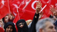 Руски медии: Турция пое по опасния път към султаната