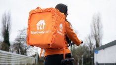 Вестагер подава ръка на шофьорите на Uber и доставчиците на храна