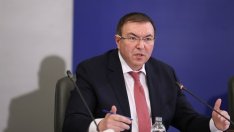 Здравният министър: Намираме се в пика на третата COVID вълна