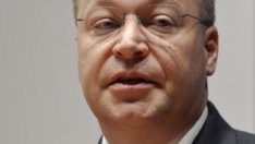 Стъвън Елъп: Microsoft не планира да прави свой смартфон 